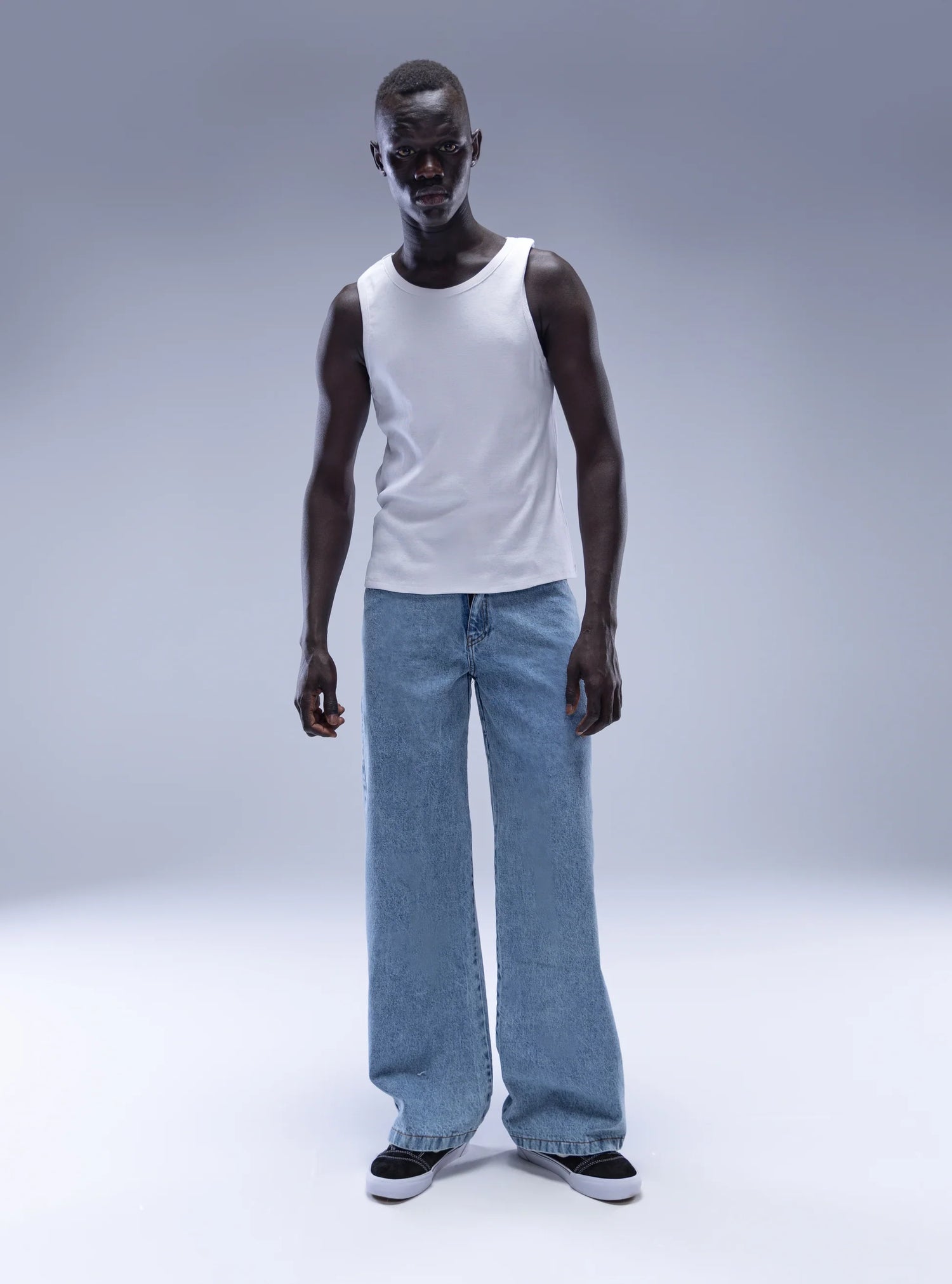 lookbook image shop_this_look_AVdw3f